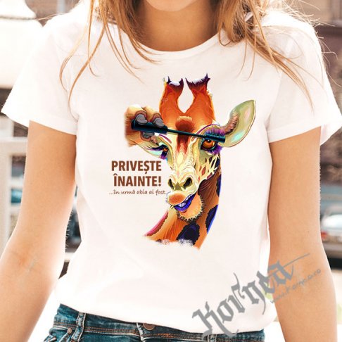 Tricou - Priveste inainte!